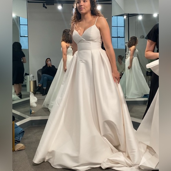 Brand new, made to order and never wore. NO alterations. - Picture 1 of 3